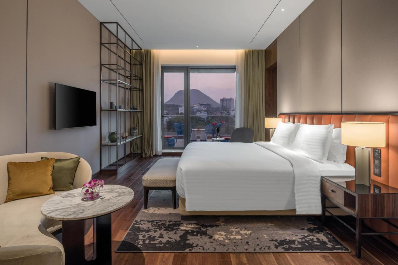 Radisson Blu Hotel & Spa, Nászik Kültér fotó