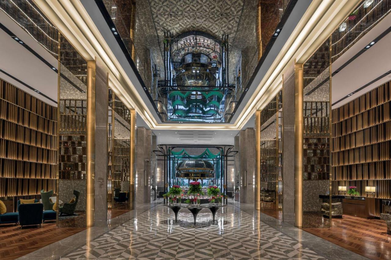 Radisson Blu Hotel & Spa, Nászik Kültér fotó