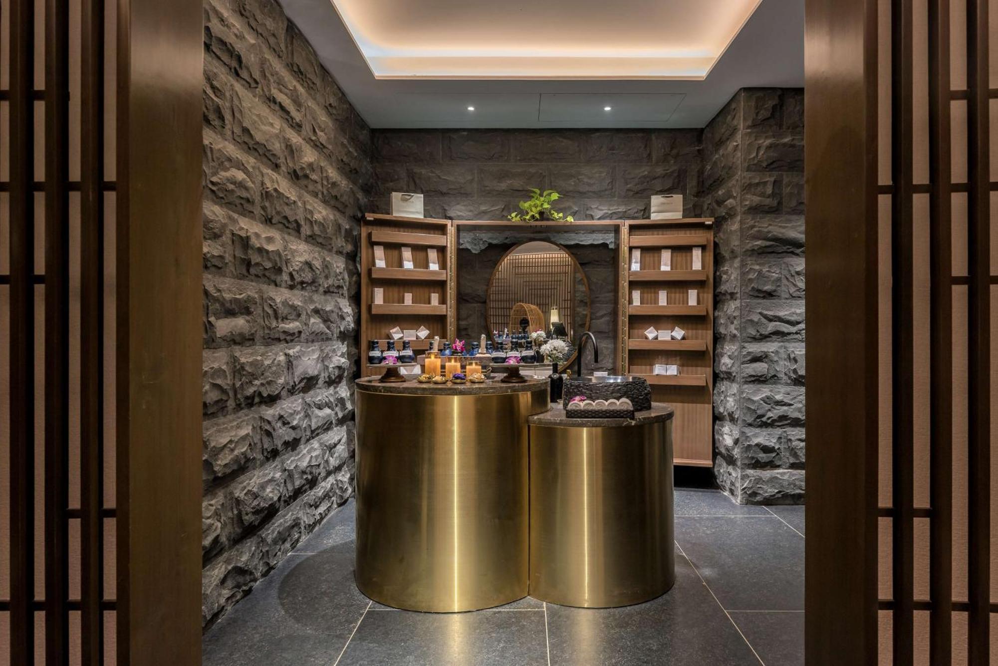 Radisson Blu Hotel & Spa, Nászik Kültér fotó